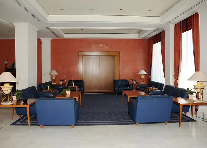 Olympia Palace Отель Олимпия