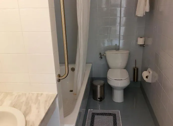 Отель Olympia Palace 4*