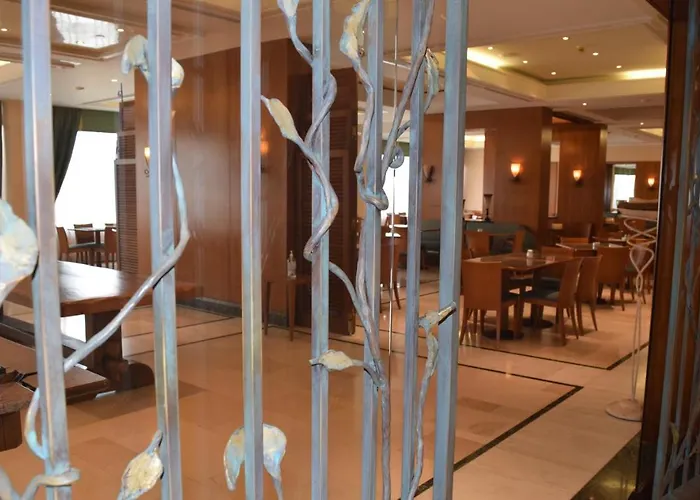 Olympia Palace Hotell